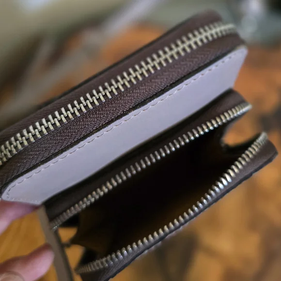 Patricia Nash Western Floral Embossed Crossbody Bag - Picture 3 of 7